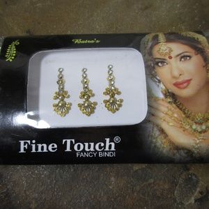Fine Touch Fancy Bindi 3 stickers 1809